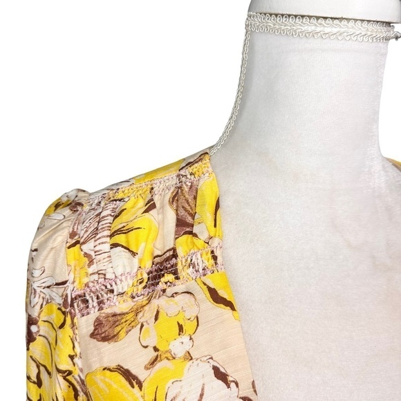NWOT Significant Other top linen yellow flower crop blouse shirt Aisha Revolve 4 - Picture 12 of 15